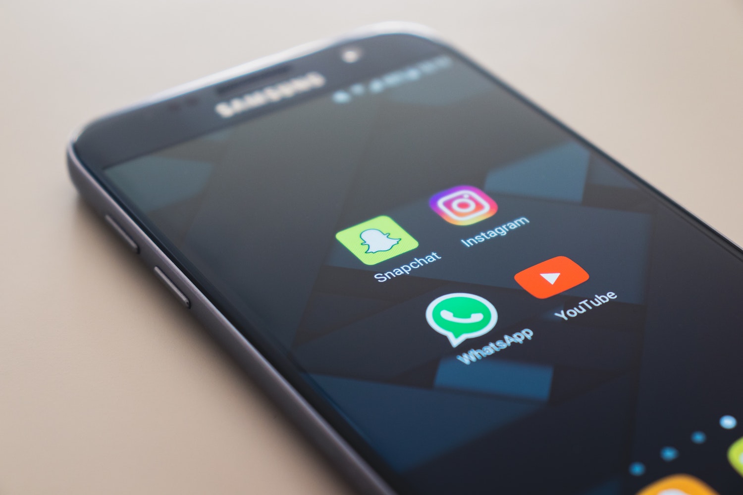 Social Media RoundUp: The Latest Social Platform Updates You Need To Know