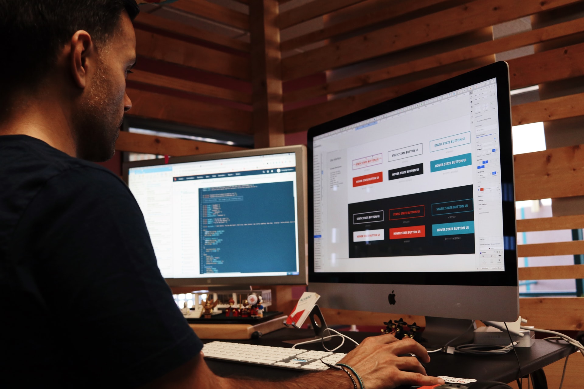How to Sell Web Design Services Effectively & Profitably